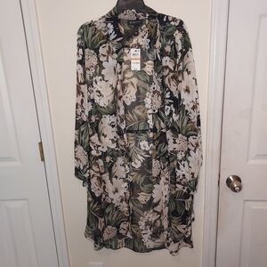 I.n.c sheer button down kimono/ top